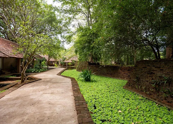 Sigiriya Village